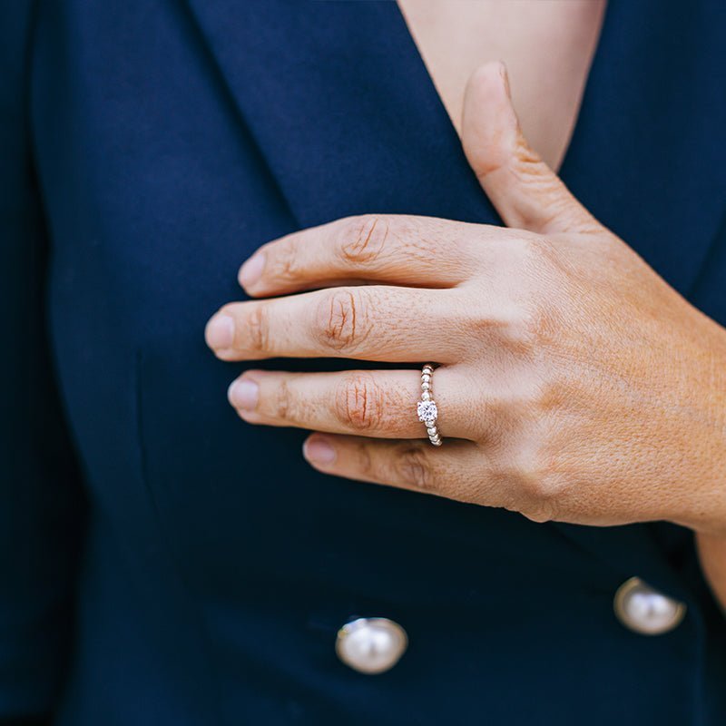 Anel Solitário Dorothy com Zircónia - Loja do Ouro